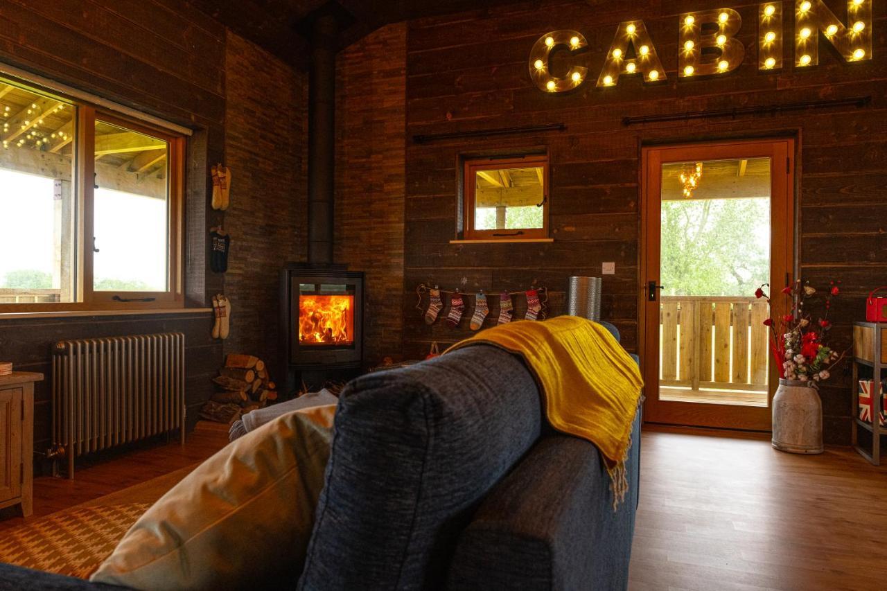 Luxury Log Cabin With A Hot Tub Stone  المظهر الخارجي الصورة